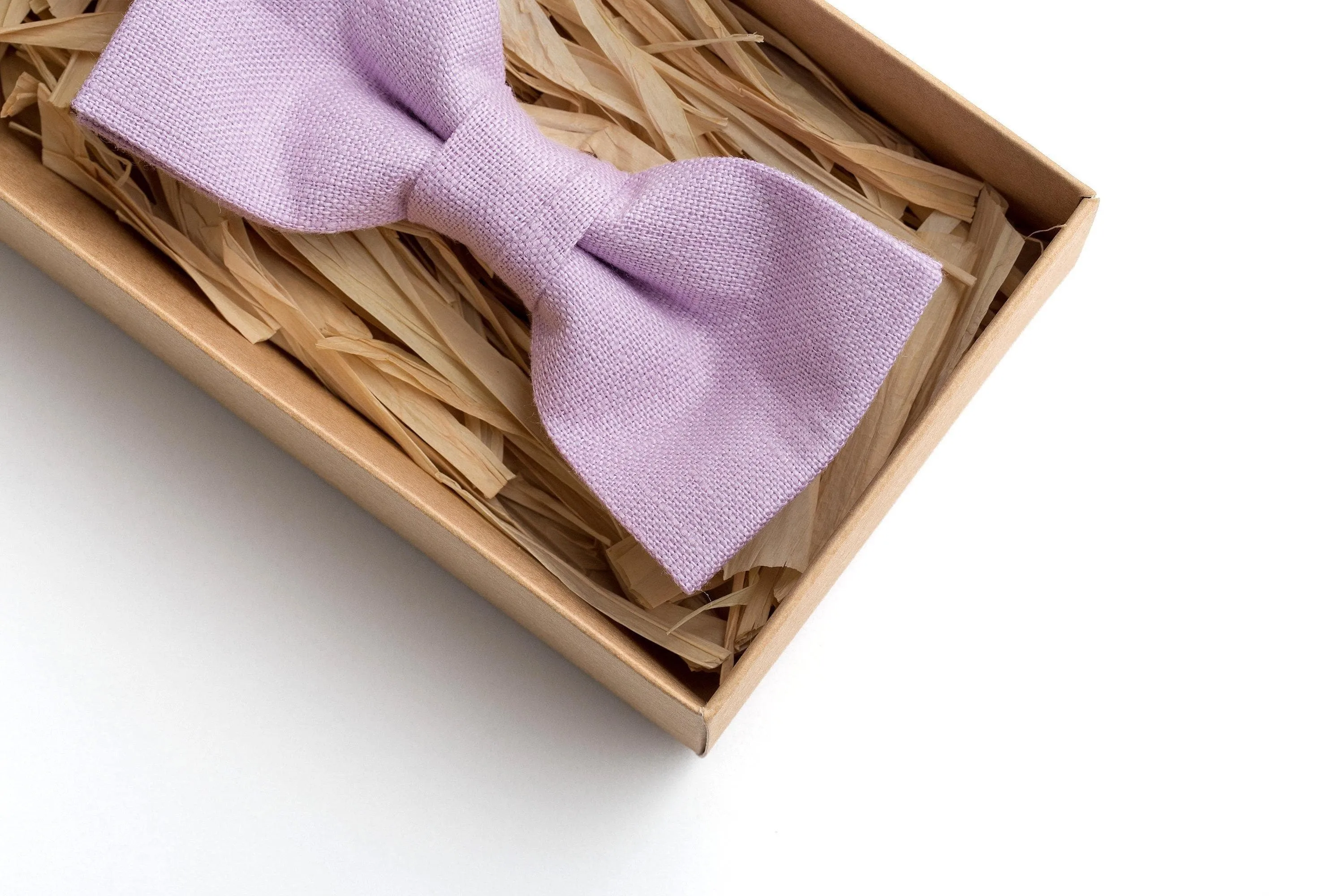 Elegant Lilac Ties for Men - Perfect for Weddings and Beyond