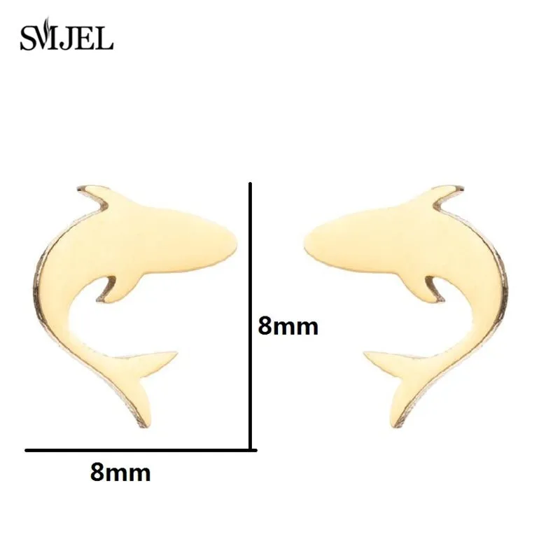 Stylish Earrings: Shark Motive in different colors